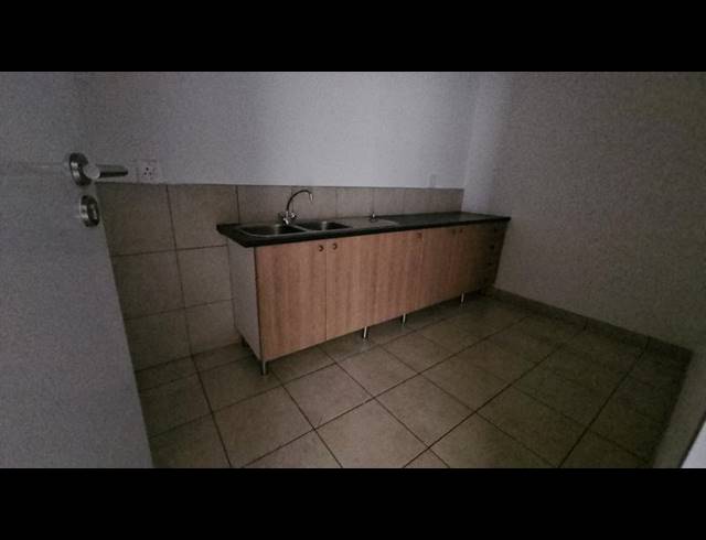 INDUSTRIAL PROPERTY TO RENT IN OLIFANTSFONTEIN